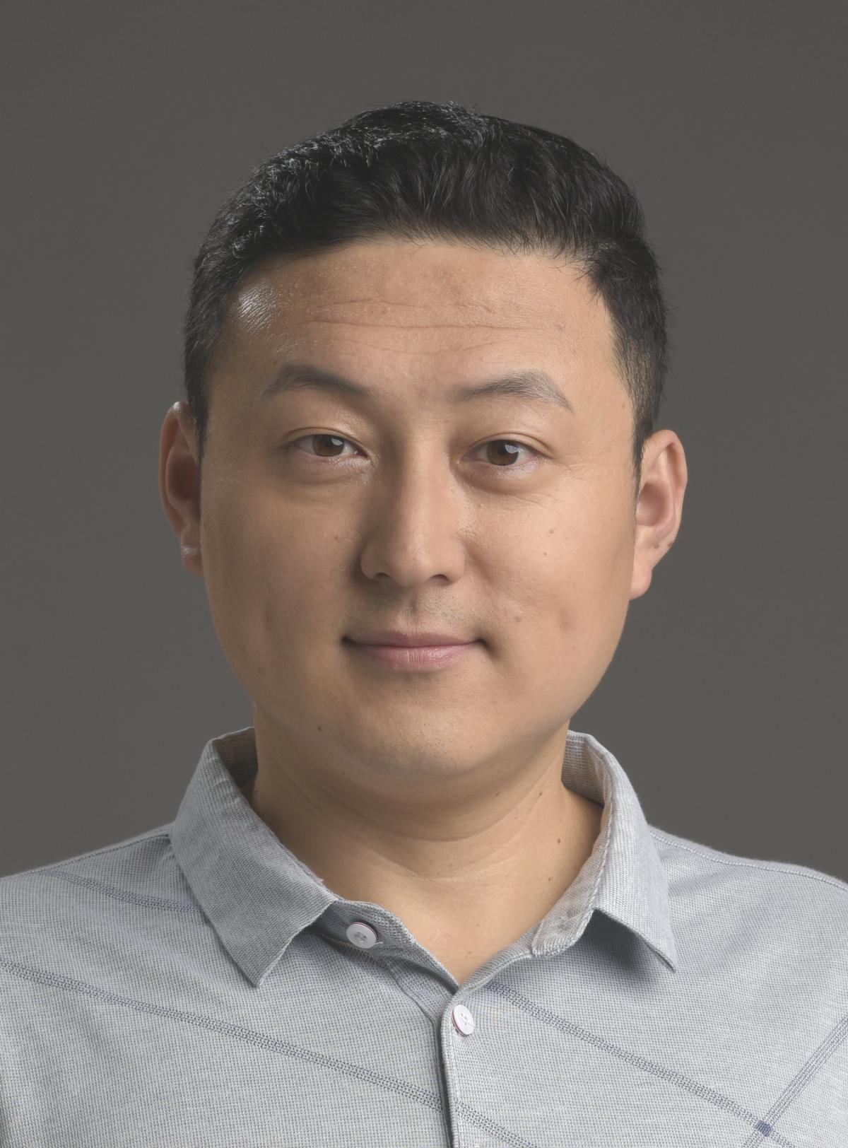 Wenzong Yin