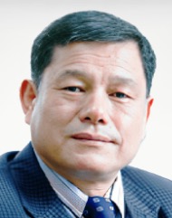 Kwan Yong Choi