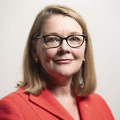 Jennifer L Martin