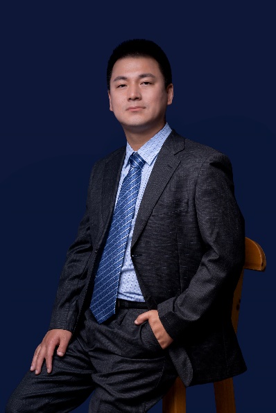 Yuanwei Du