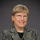 Elizabeth R Mcanarney