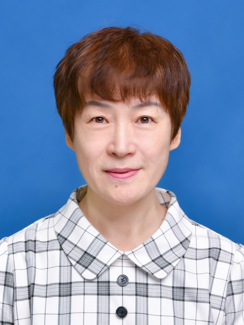 Xiuli Feng