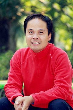 Qinsong Xu
