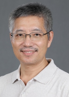 Yunyi Zhang