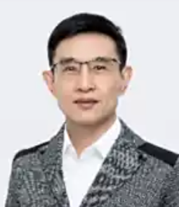 Yunlong Hou