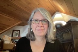Lynne E. Hewitt
