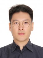 Deguo Zhang