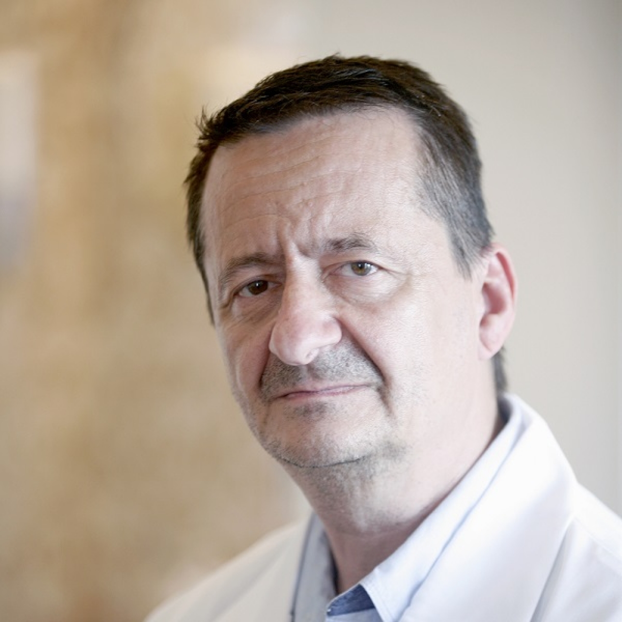 Kóbori László
