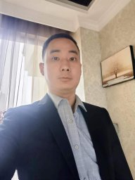 Yuwen Chen