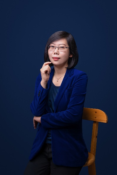 Zhenjie Wang