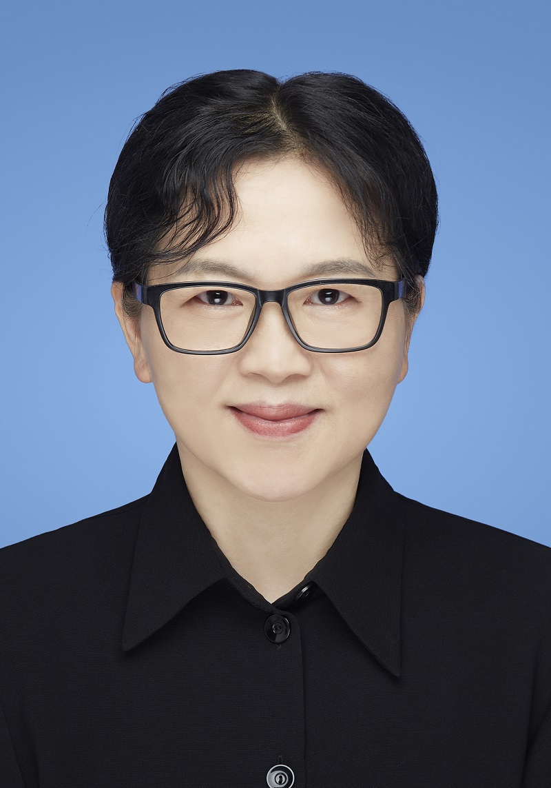 Yukun Hu
