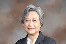 Johana E. Prawitasari