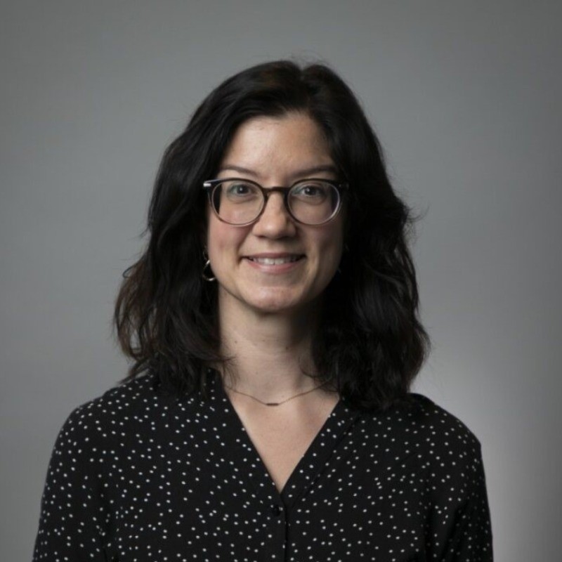 Hannah E Knight