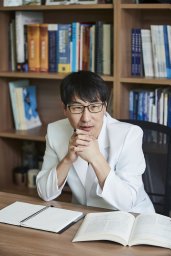 Jae Hun Kim