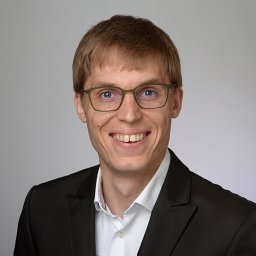 Tobias Menold