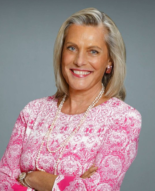 Hildegard B. Toth
