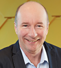 Peter J Danaher