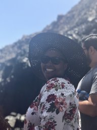 Lorraine Mutsvunguma