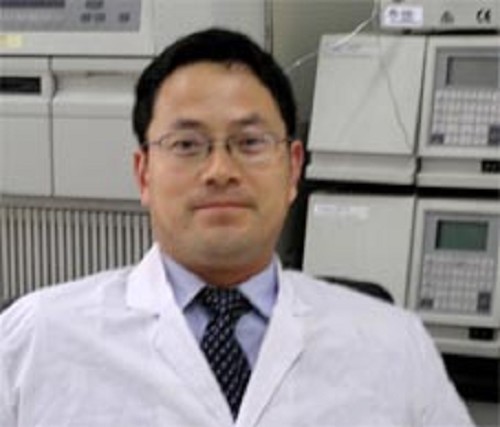 Yongjin Qiao