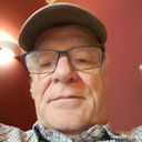 Daniel C Hoessli