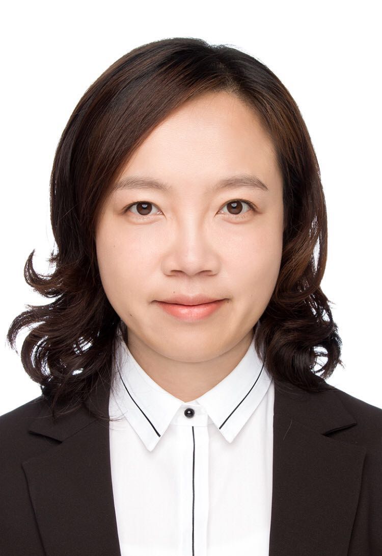 Yunfei Xie