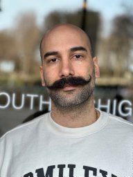 Babak Ravandi