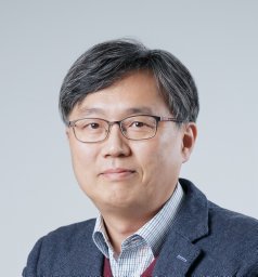 Jungseek Hwang
