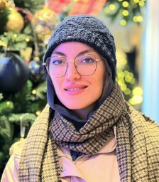 Nezhat Pournaghavi