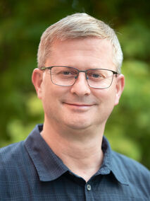 Jürgen G. Okun