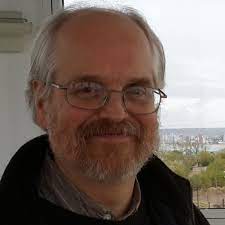 A. Rus Hoelzel