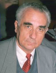 E. Paun