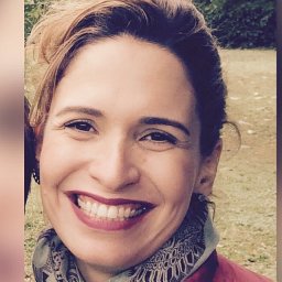 Assis Thaís Rocha