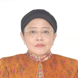 Riyani Wikaningrum