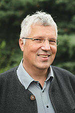 Thomas J. J. Müller