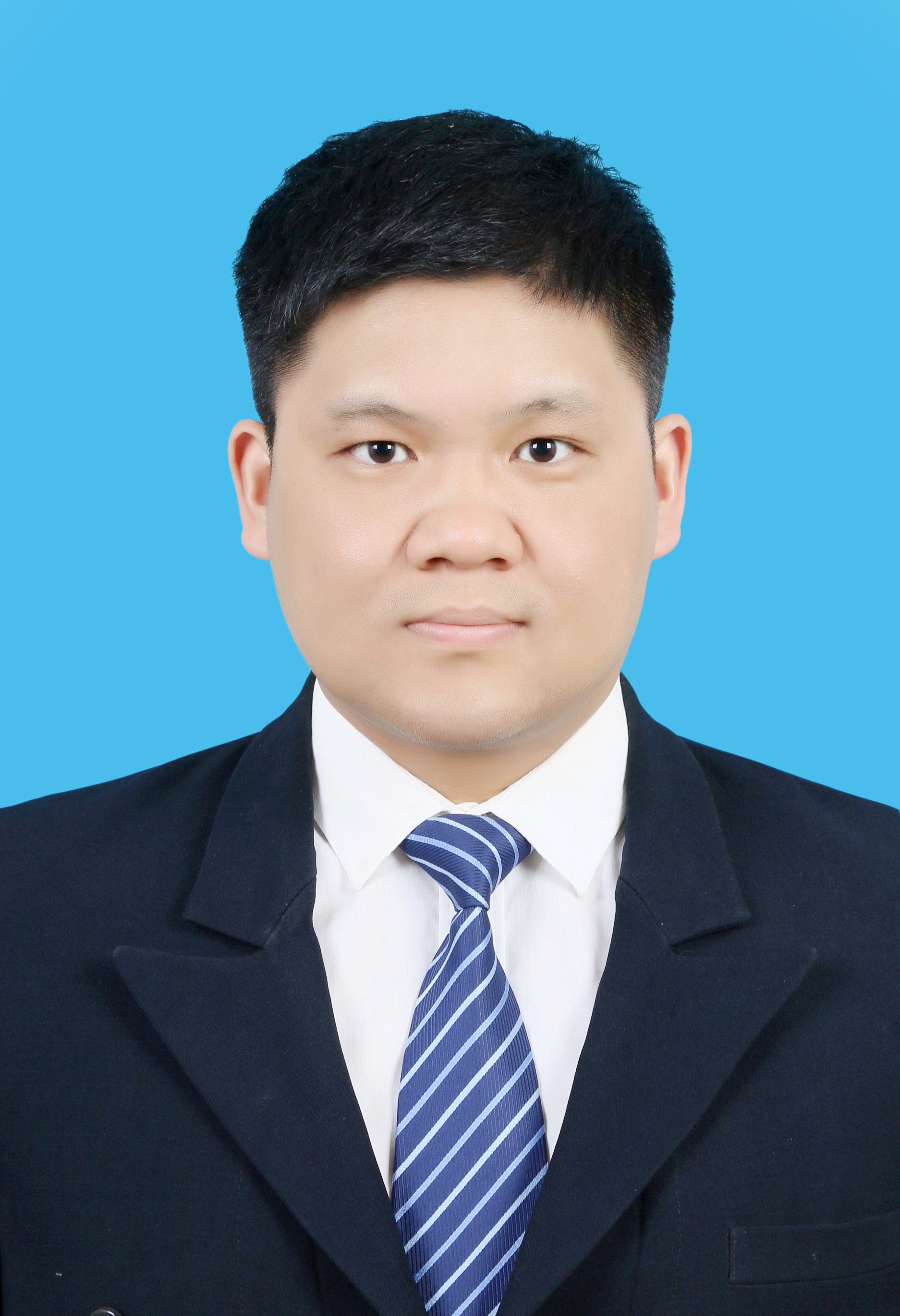 Qihang Hou