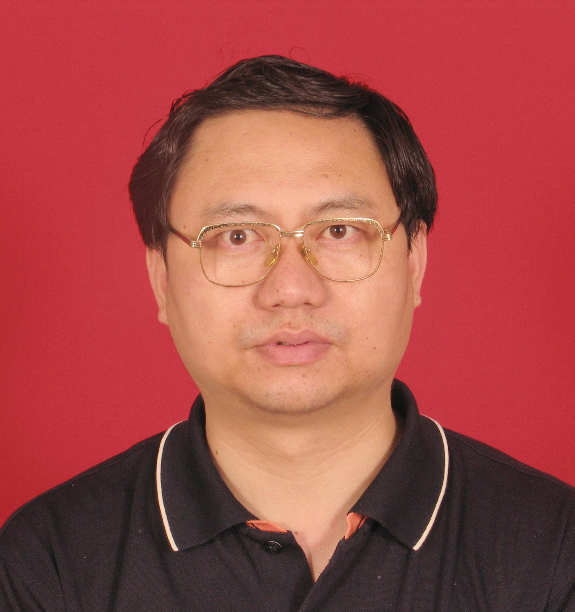 Haiwei Huang