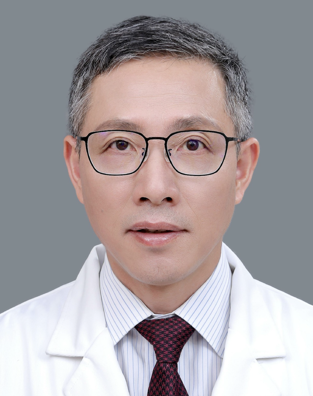 Yiping Mou