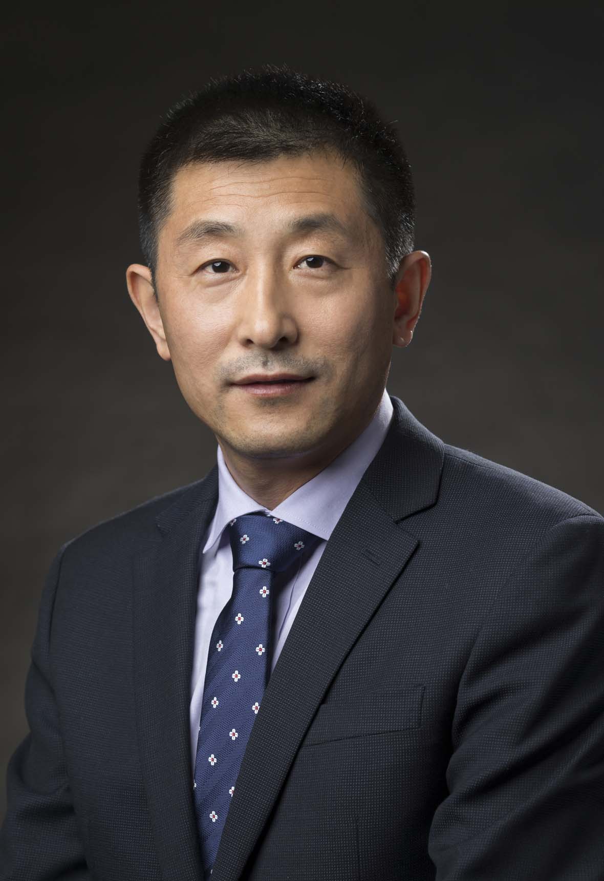 Zhongwei Niu
