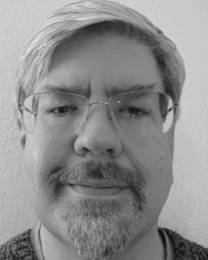 John W Lewellen