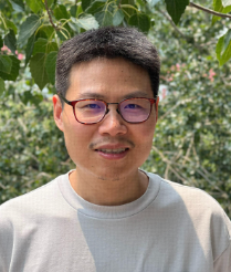 Jianghui Du
