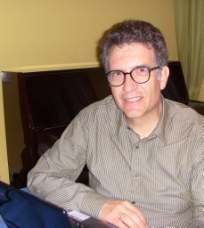 Emilio Olías