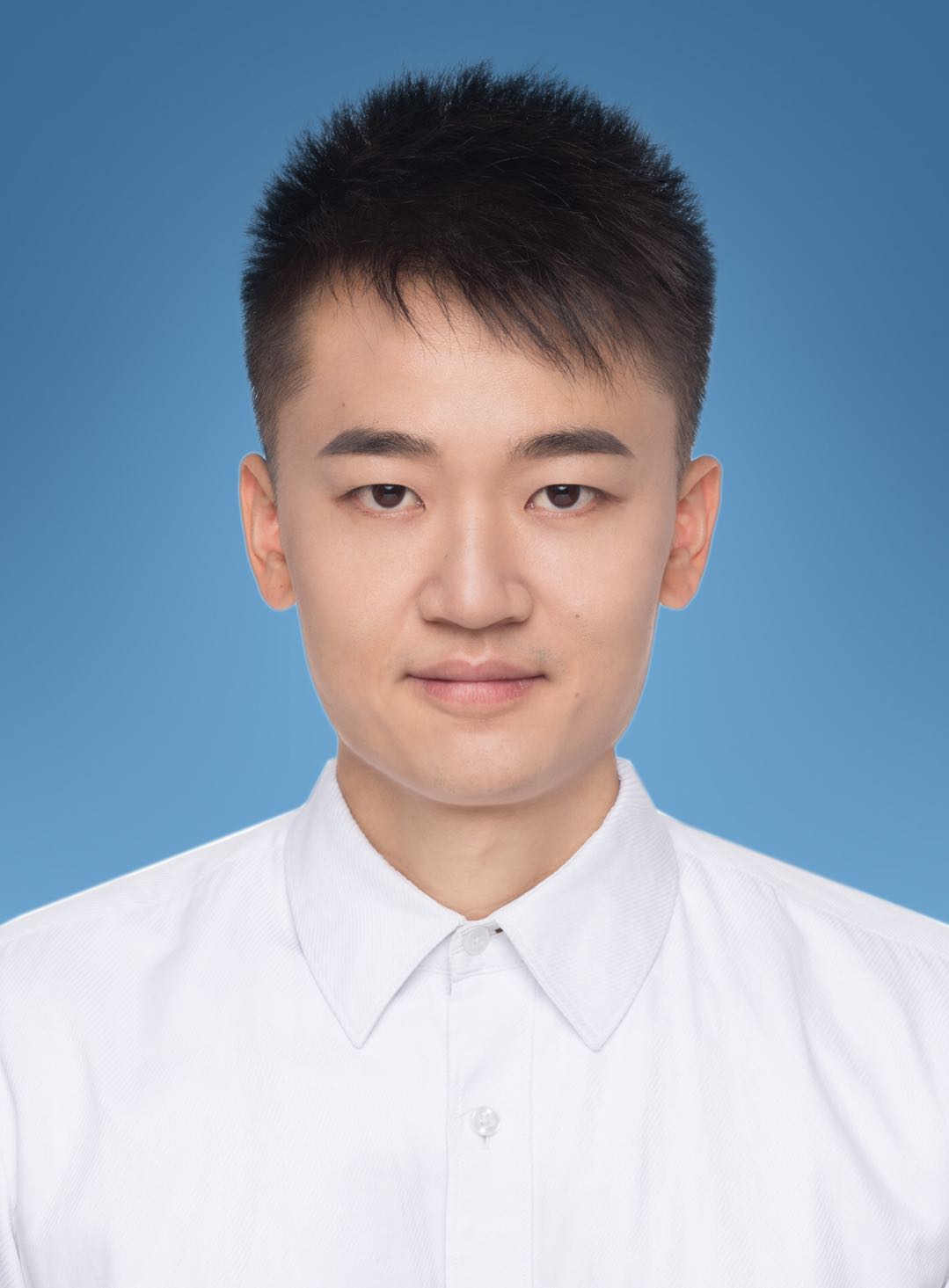 Junwei Yan