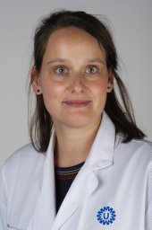 Sonja E Van Roeden