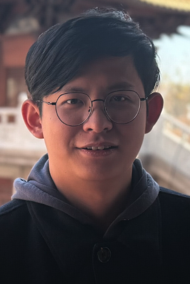 Yunfei Xie