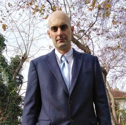 Spyrou L A