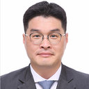 Yun-Jong Park