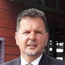 Naser Troni