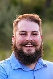 Daniel J Henley