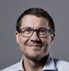 R. Martin Vabulas