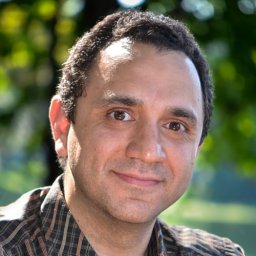 Kamyar Raoufi